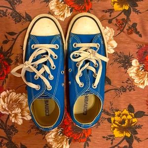 Converse shoes